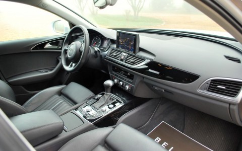 Audi A6 Allroad BiTDI 313cv Avus Quattro  5TL - Applications décoratives en piano laqué noir