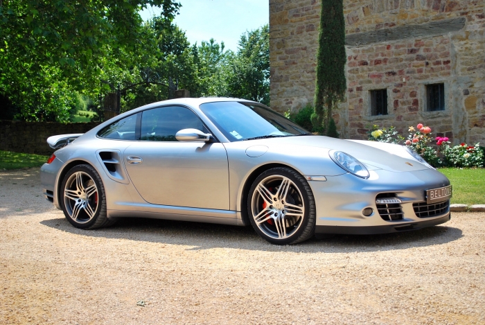 image: Reprise Porsche Dijon - Nous reprenons votre Porsche avec paiement comptant.