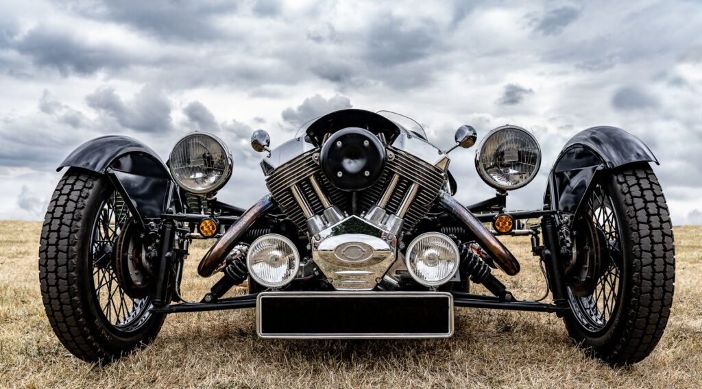 Accident de roadster à Mommenheim, — scène d'accident de roadster à trois roues