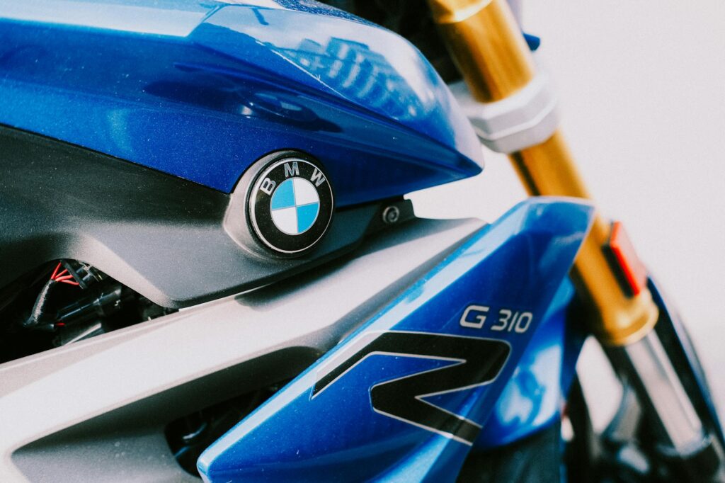 BMW Annecy (Aravis et Grand — showroom motos BMW à Annecy